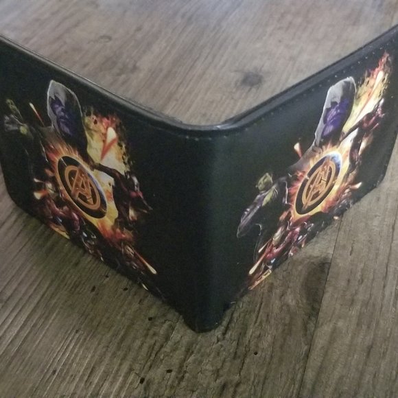 Avengers Wallet - vegan leather - Brand New - Picture 3 of 5